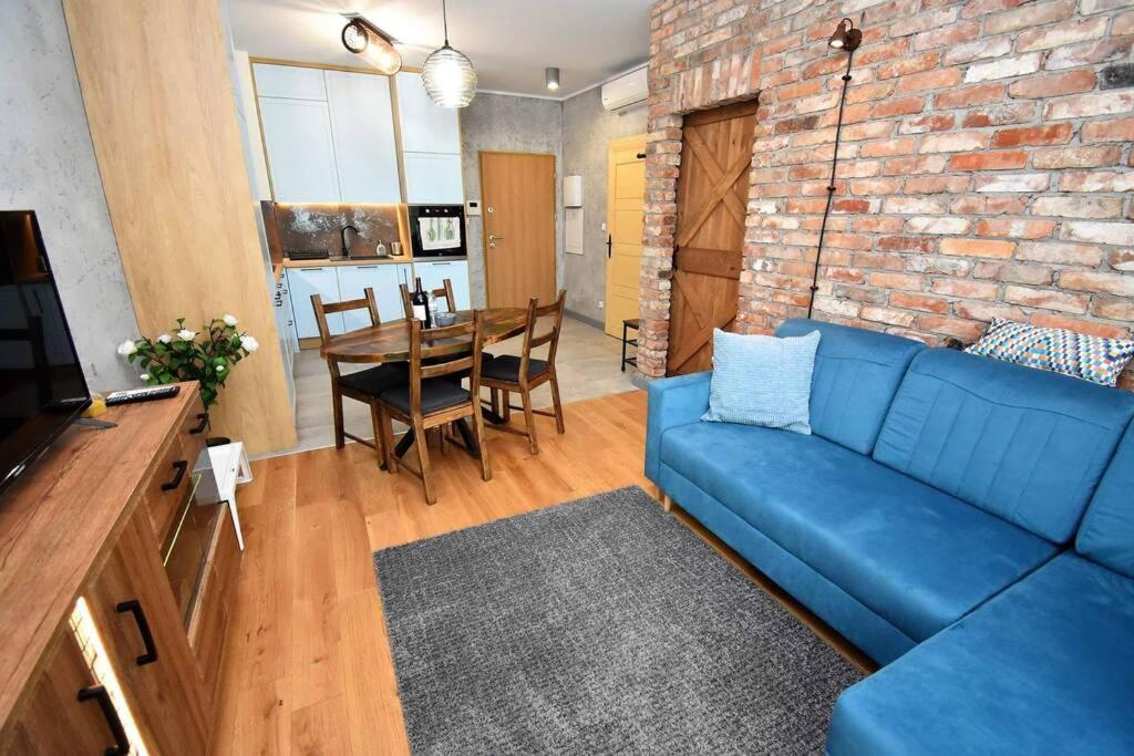 Apartament Blue Bastion Walowa 23C Z Klimatyzacja I Miejscem Parkingowym W Podziemnym Parkingu Гданск Екстериор снимка