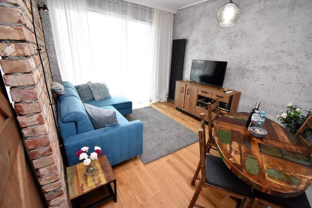 Apartament Blue Bastion Walowa 23C Z Klimatyzacja I Miejscem Parkingowym W Podziemnym Parkingu Гданск Екстериор снимка